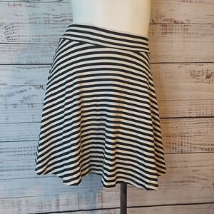 Kids Girls Striped Skirt